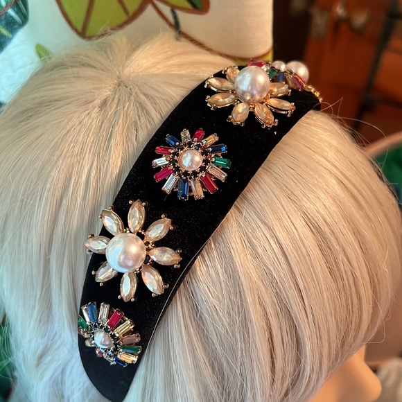 Embellished Headband - Picture 3 of 4